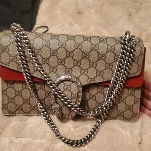 Gucci Dionysus Medium shoulder bag